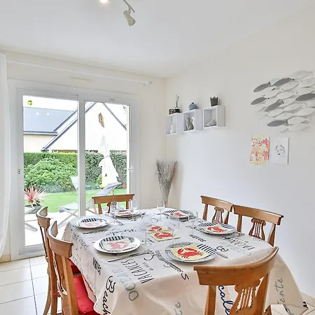 Maison Les Ecrehous * Saint-Germain-sur-Ay