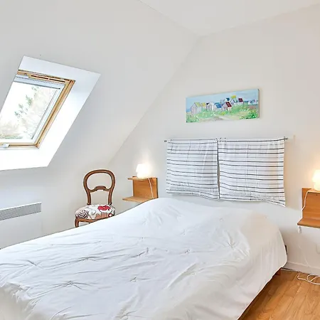 Maison Les Ecrehous Casa de Férias *